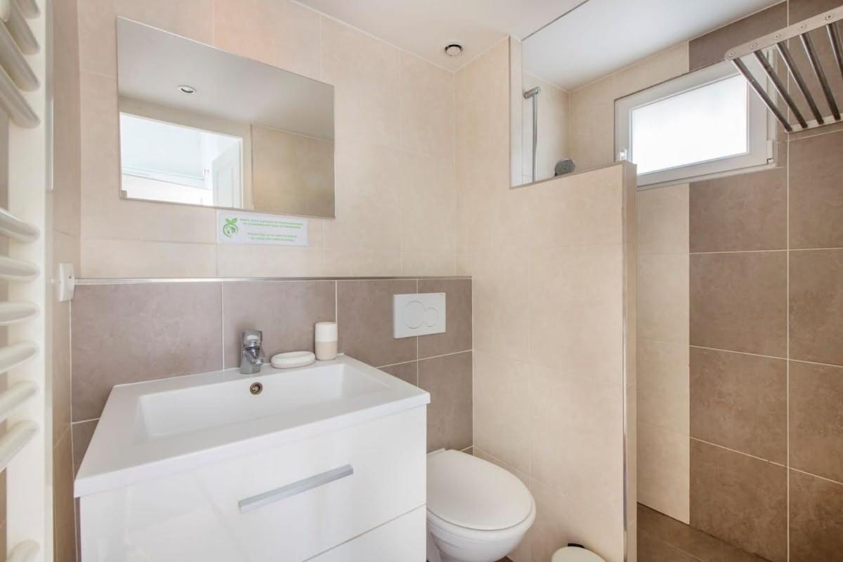 Appartement Cosy studio avec grande terrasse de 25 m2 à Romainville Extérieur photo