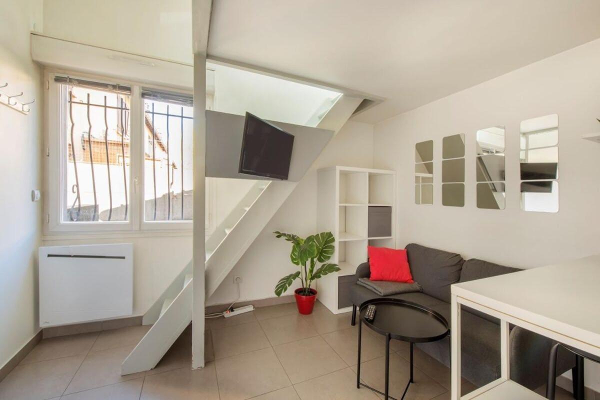 Appartement Cosy studio avec grande terrasse de 25 m2 à Romainville Extérieur photo